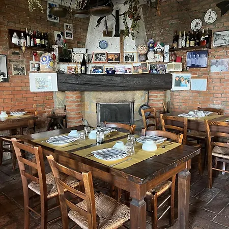 La Ca' Rivergaro Di Albasi Renzo Alojamento de Turismo Rural Bicchignano