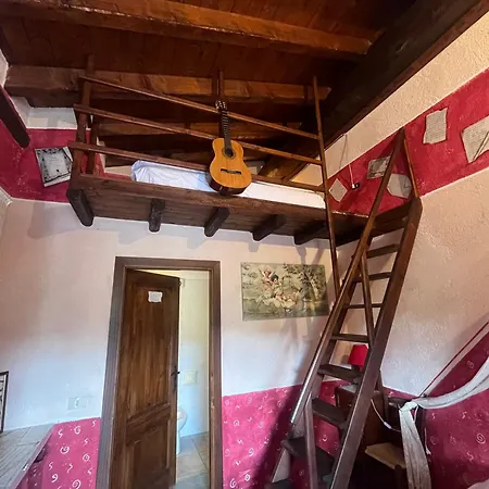 La Ca' Rivergaro Di Albasi Renzo *