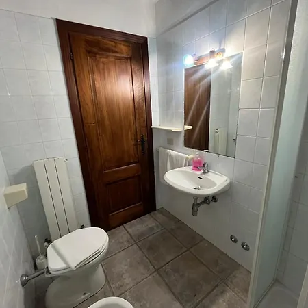 Κατάλυμα σε φάρμα La Ca' Rivergaro Di Albasi Renzo *