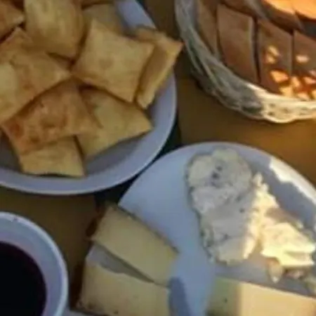 La Ca' Rivergaro Di Albasi Renzo Farm stay Bicchignano
