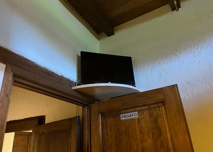 La Ca' Rivergaro Di Albasi Renzo * Bicchignano